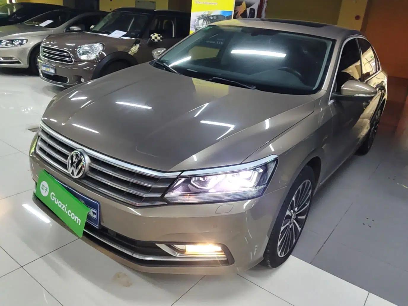Volkswagen Passat 2016 330TSI DSG Prestige Edition — миниатюра 1