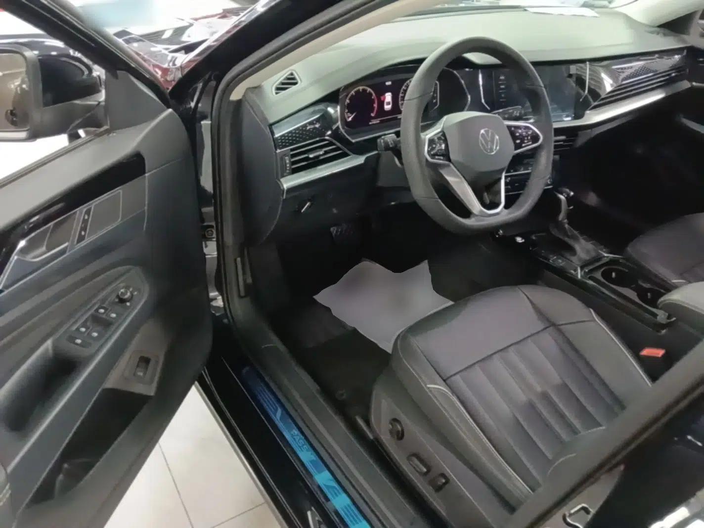 Volkswagen Passat 2023 Revised 330TSI Starry Elite Edition — миниатюра 18