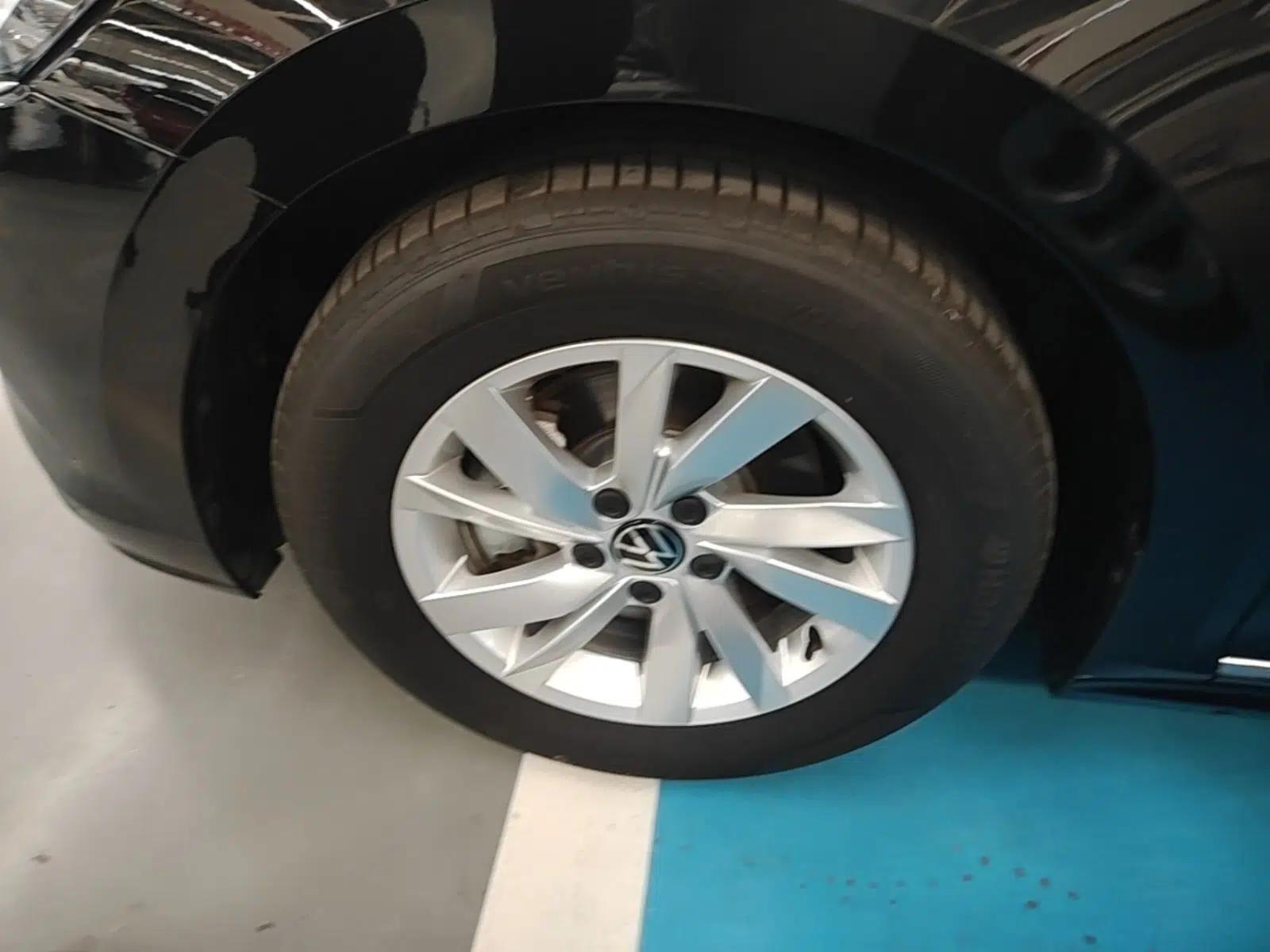 Volkswagen Passat 2024 280TSI Business Edition — миниатюра 10