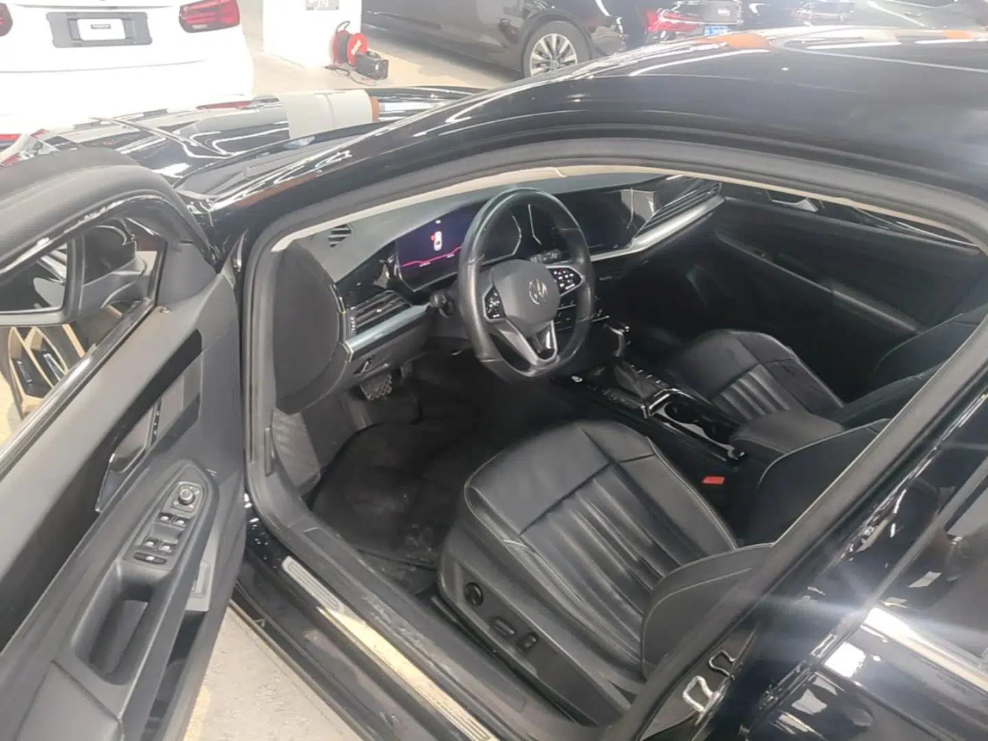 Volkswagen Passat 2023 Revised 330TSI Starry Elite Edition — миниатюра 18