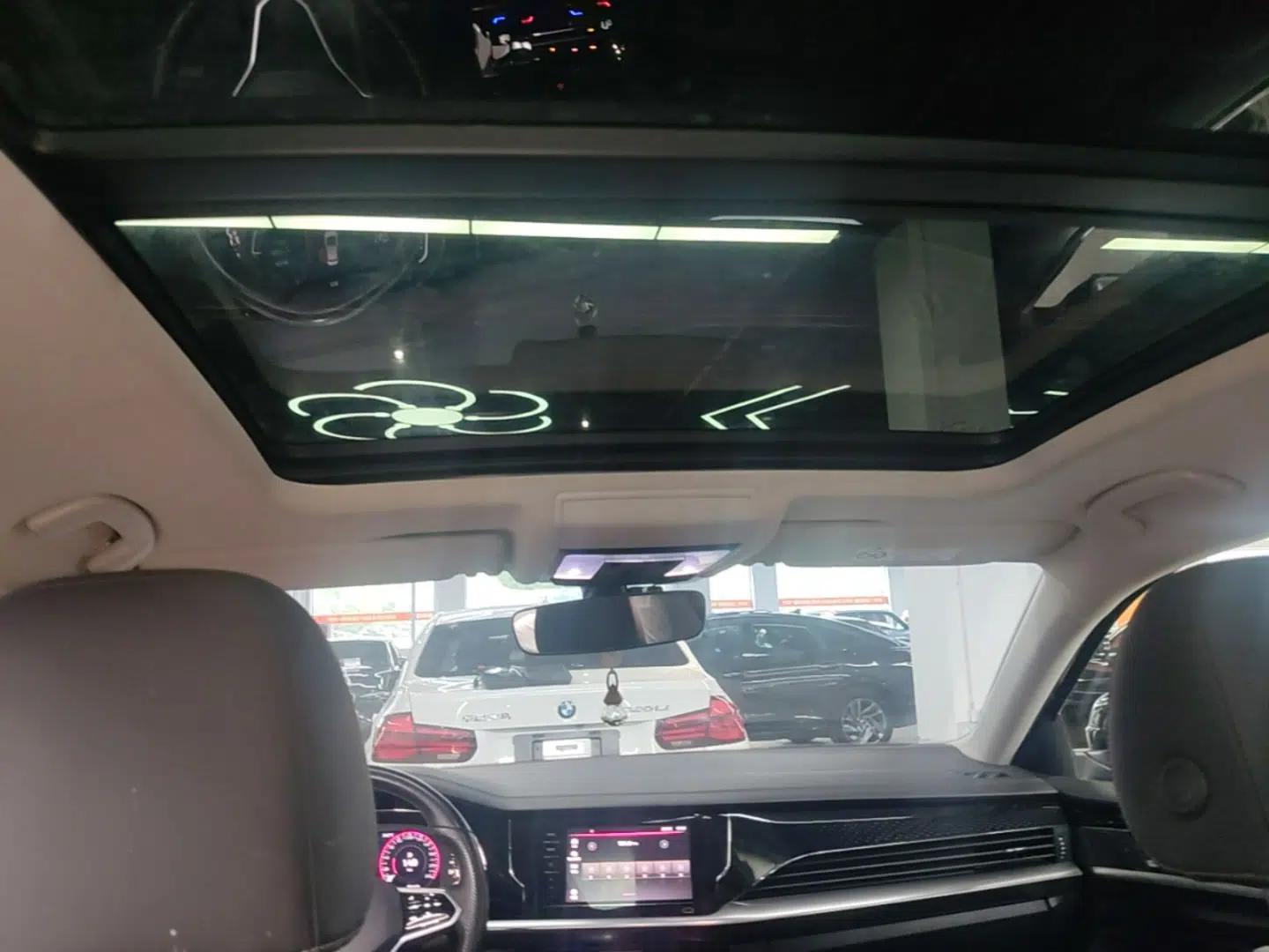 Volkswagen Passat 2023 Revised 330TSI Starry Elite Edition — миниатюра 21