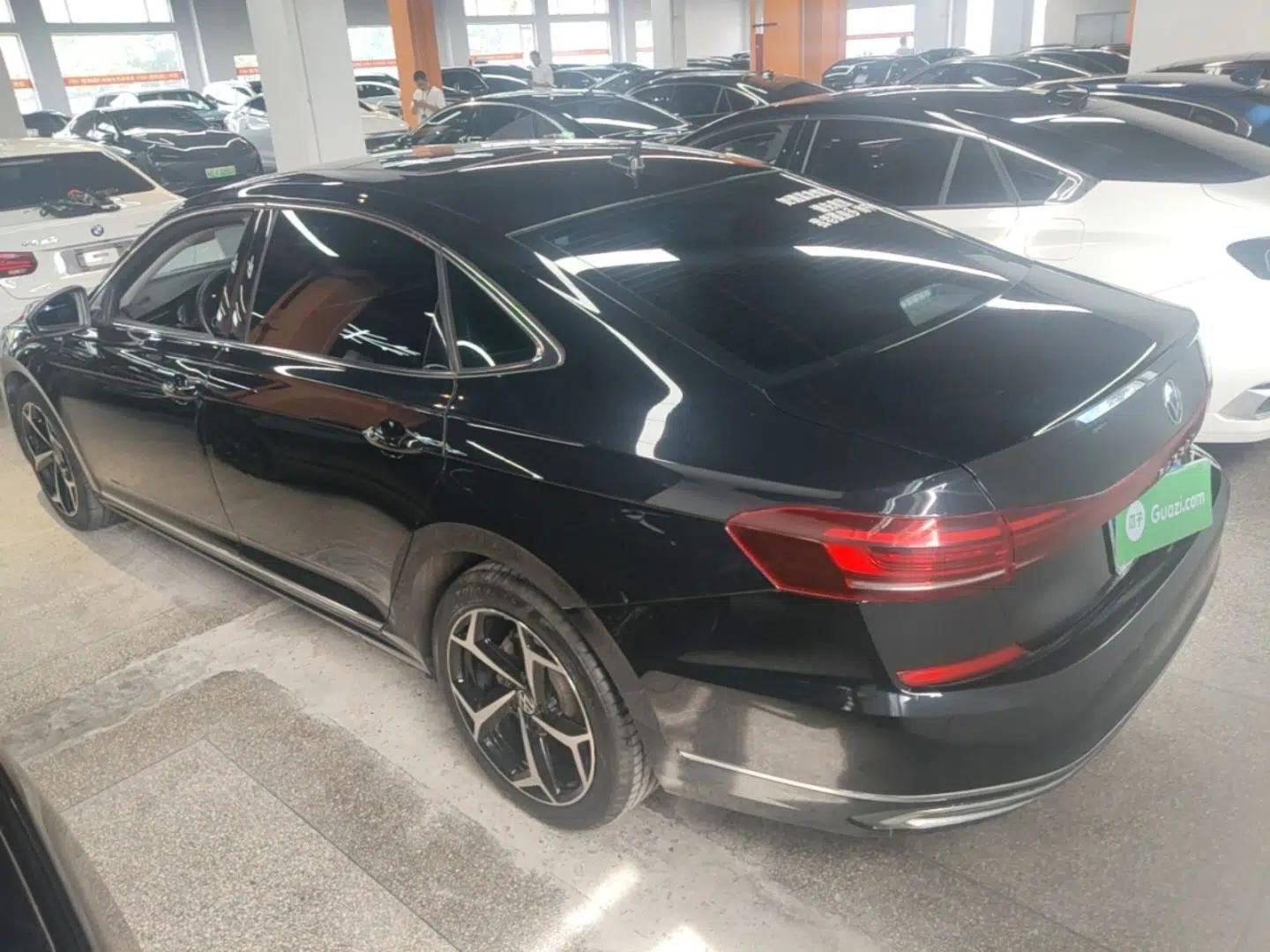 Volkswagen Passat 2023 Revised 330TSI Starry Elite Edition — миниатюра 4