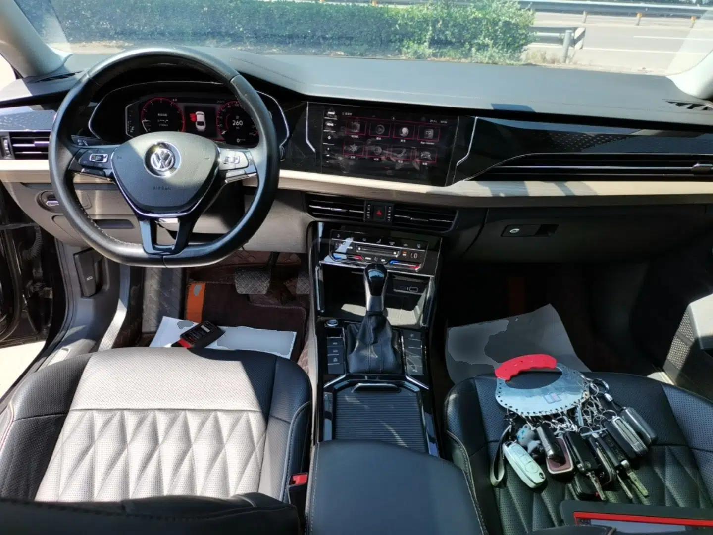 Volkswagen Passat 2019 330TSI Luxury Edition China VI Standard — миниатюра 12