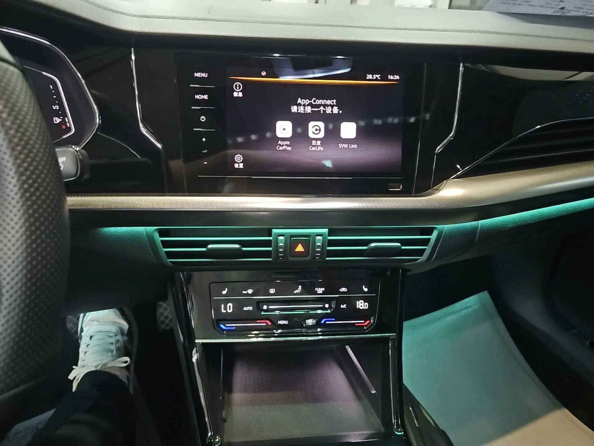 Volkswagen Passat 2022 330TSI Starry Elite Edition Custom Version — миниатюра 20