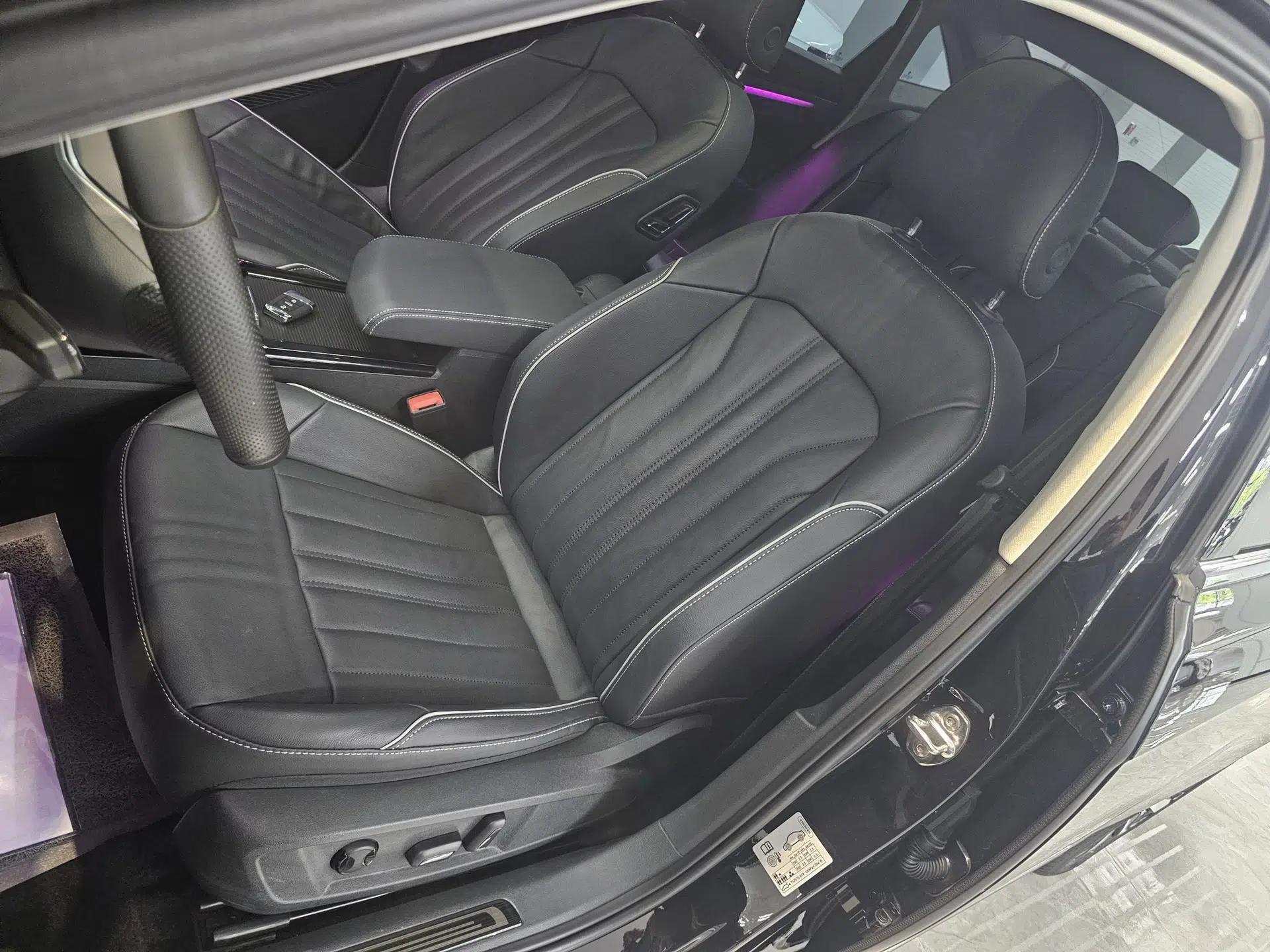 Volkswagen Passat 2022 330TSI Starry Elite Edition Custom Version — миниатюра 22