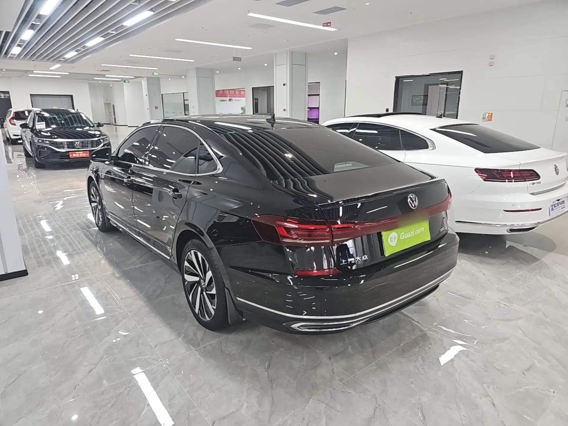 Volkswagen Passat 2022 330TSI Starry Elite Edition Custom Version — миниатюра 4