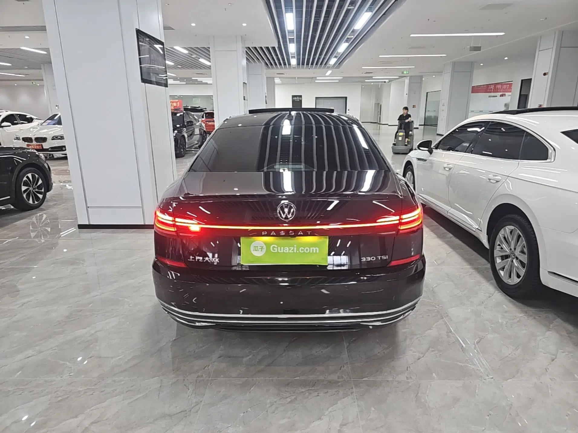 Volkswagen Passat 2022 330TSI Starry Elite Edition Custom Version — миниатюра 5