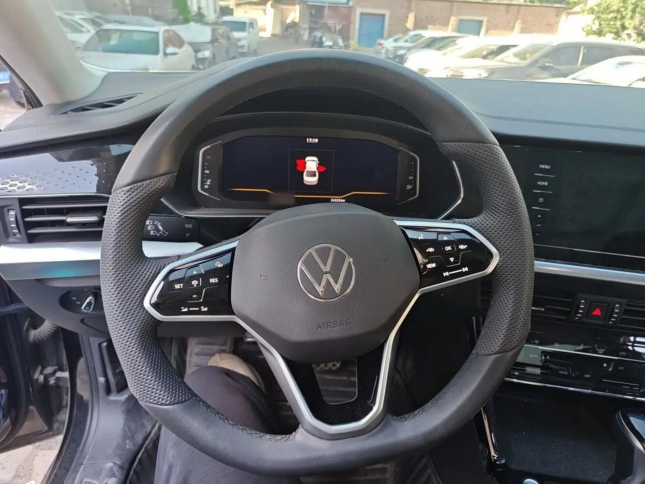 Volkswagen Passat 2024 330TSI Elite Edition — миниатюра 9