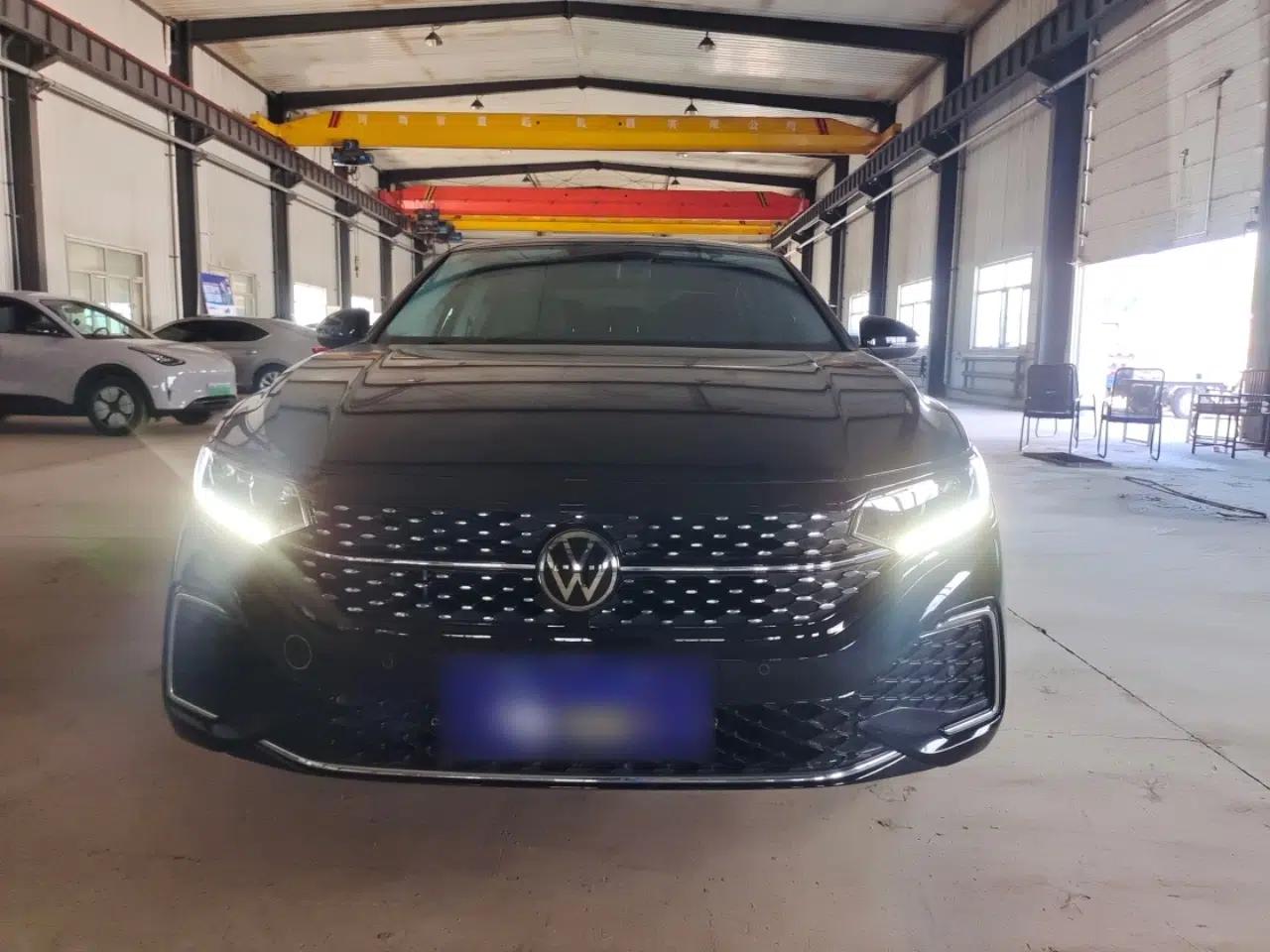 Volkswagen Passat 2024 330TSI Starry Elite Edition — миниатюра 3