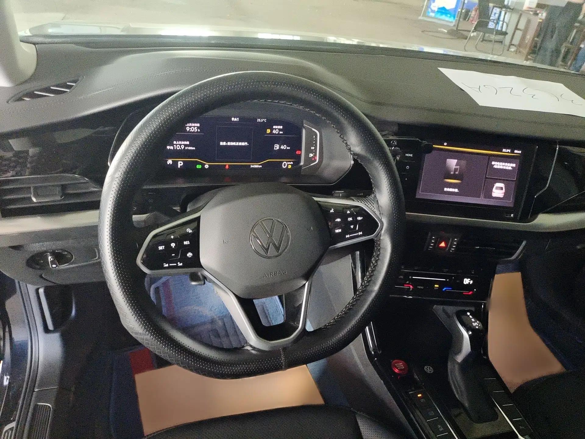 Volkswagen Passat 2024 330TSI Starry Elite Edition — миниатюра 8