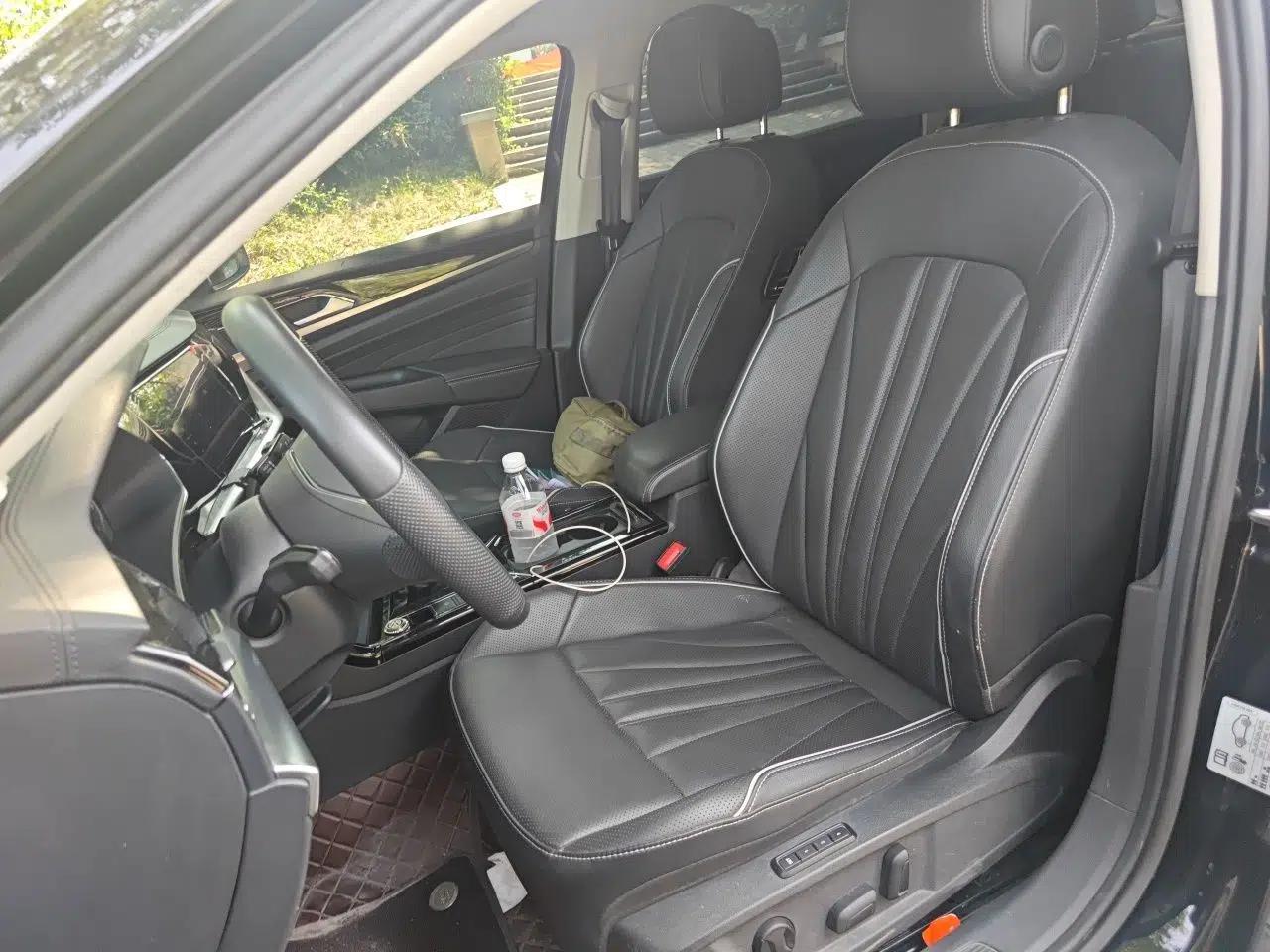 Volkswagen Passat 2024 380TSI Starry Dragon Edition — миниатюра 15