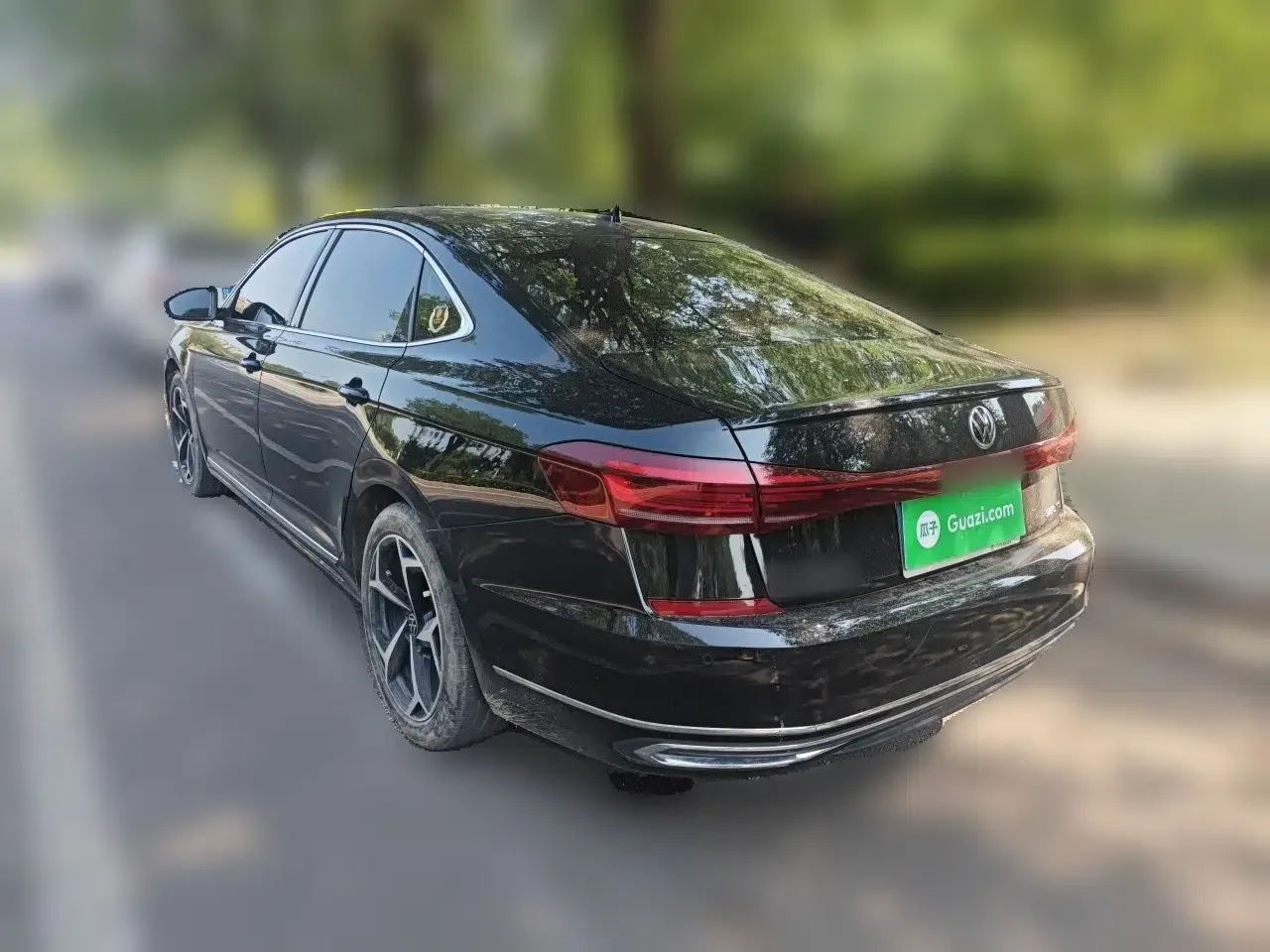 Volkswagen Passat 2024 380TSI Starry Dragon Edition — миниатюра 4