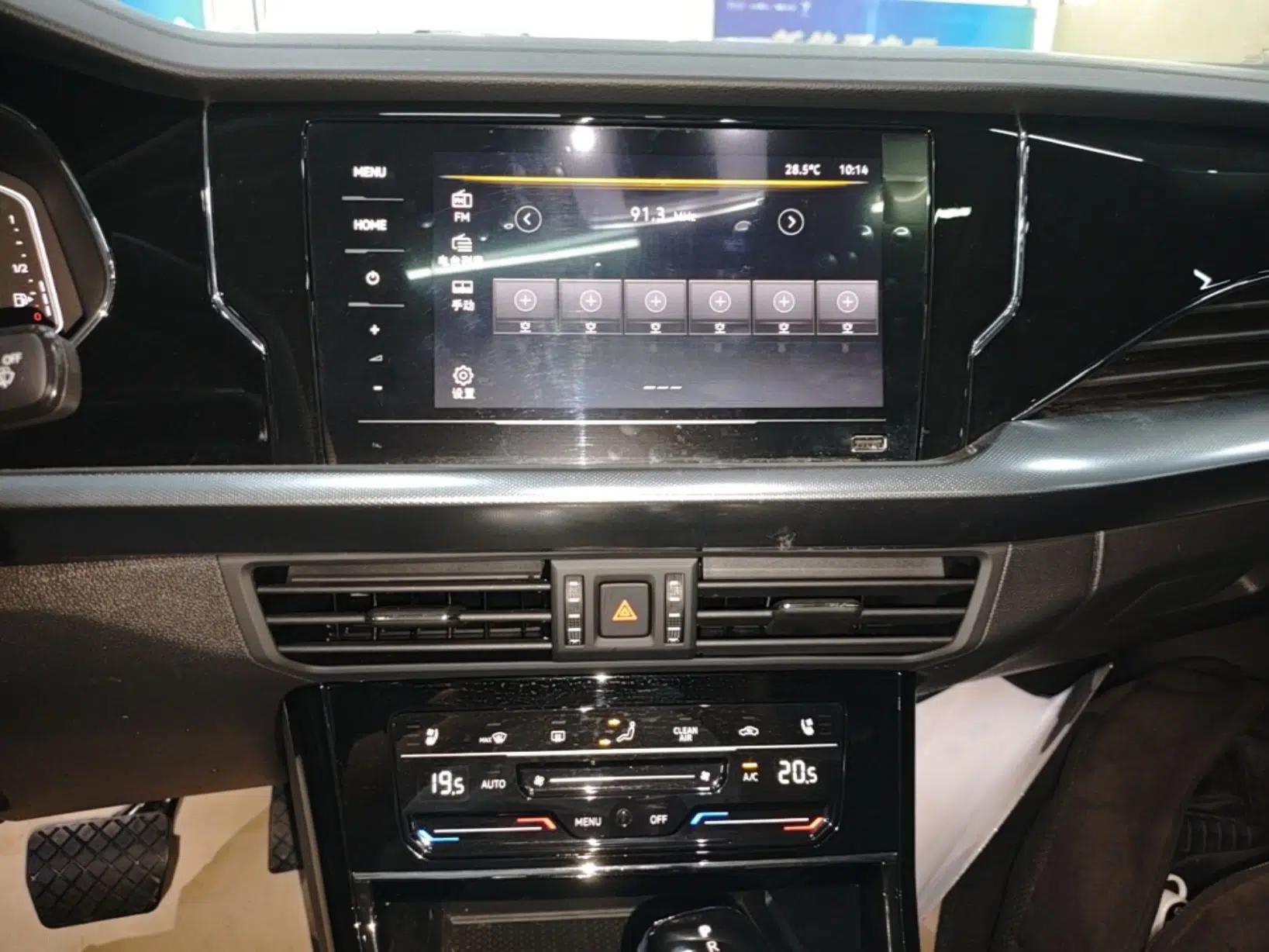 Volkswagen Passat 2025 Outstanding Model 380TSI Starry Dragon Edition — миниатюра 15