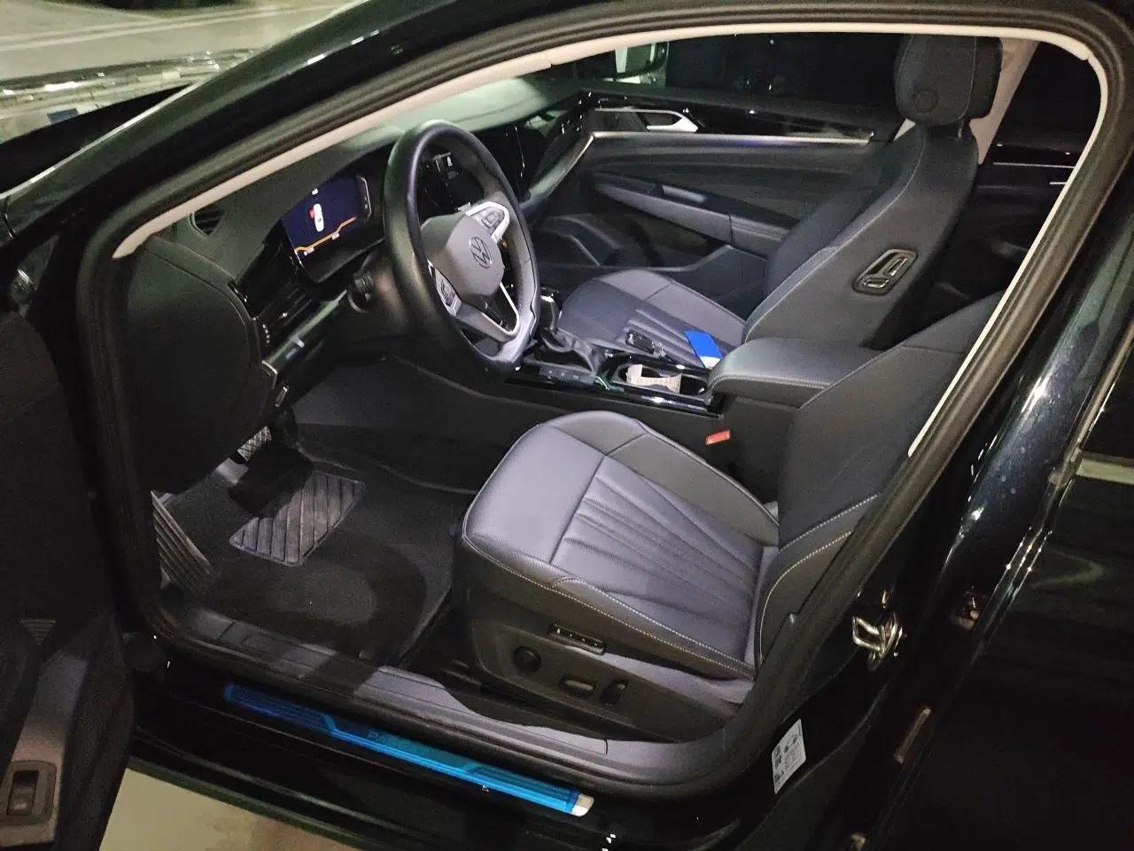 Volkswagen Passat 2025 Outstanding Model 330TSI Starry Elite Edition — миниатюра 16