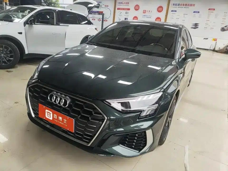 Audi A3 2023 Sportback 35 TFSI Fashion Sport — миниатюра 1