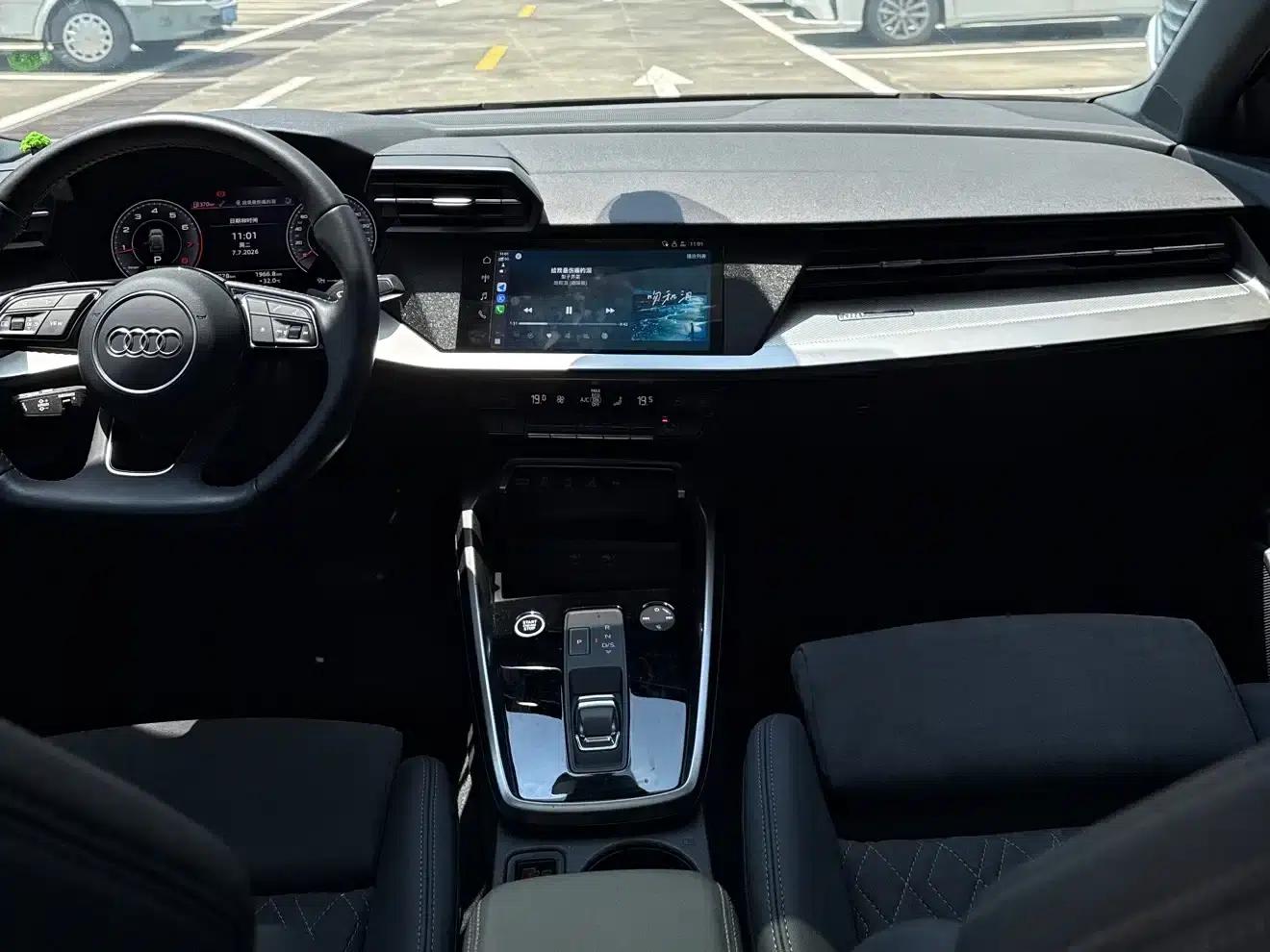 2021 Audi A3 A3L Limousine 35 TFSI Luxury Sport — миниатюра 10