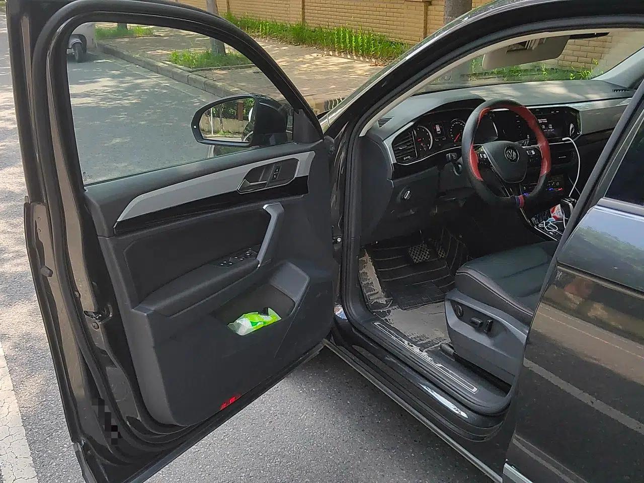 Volkswagen Tayron 2020 280TSI Two-Wheel Drive Luxury Connect Edition — миниатюра 16