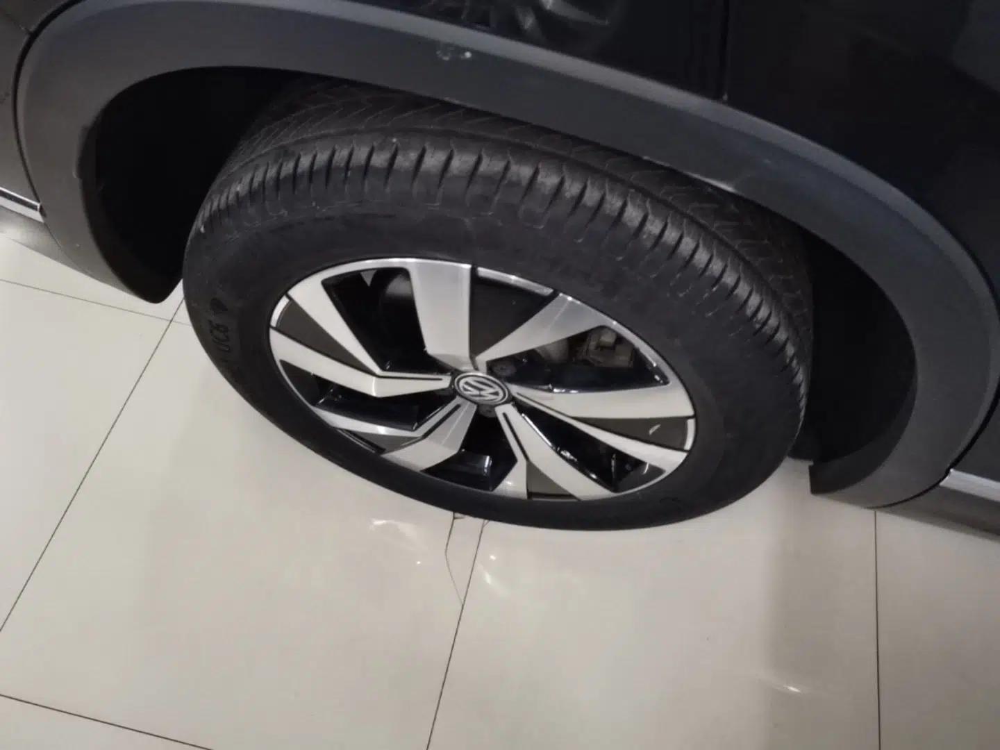 Volkswagen Tayron 2019 330TSI Two-Wheel Drive Luxury Model China VI Standard — миниатюра 11