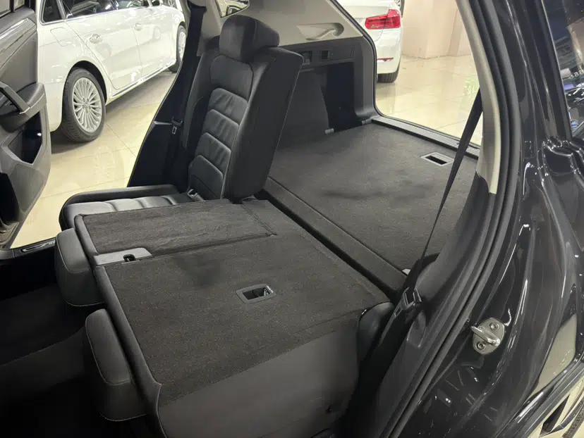 Volkswagen Tayron 2019 330TSI Four-Wheel Drive Luxury Version China VI Standard — миниатюра 16