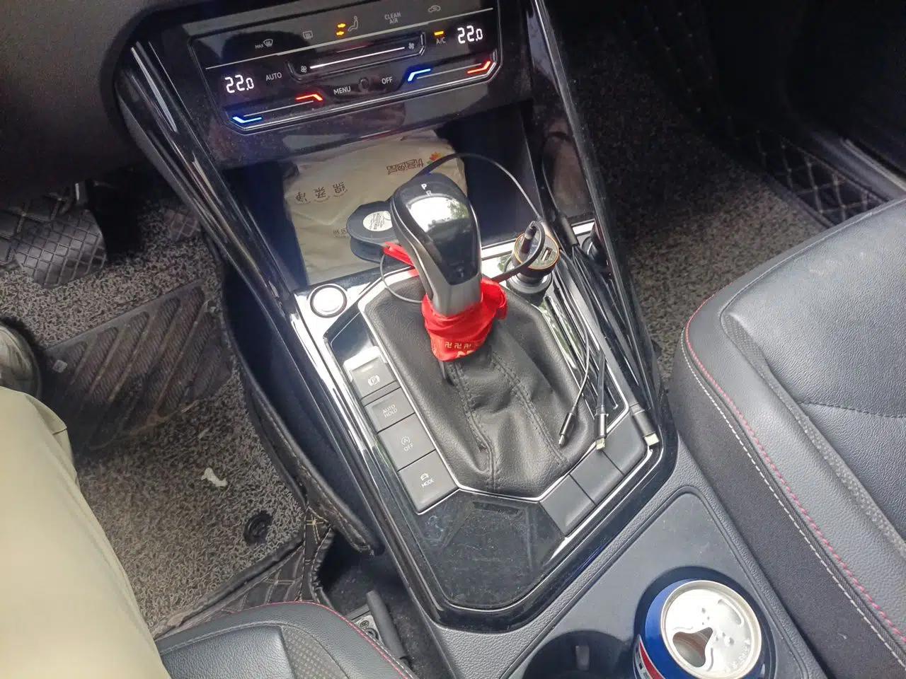 Volkswagen Tayron 2020 330TSI Two-Wheel Drive Luxury Smart Connectivity Version — миниатюра 14