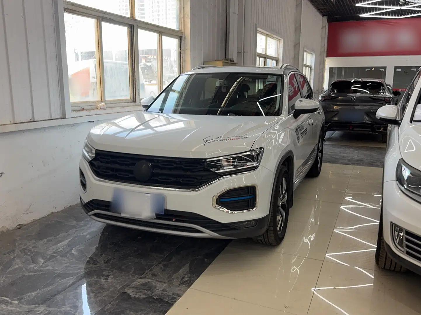 Volkswagen Tayron 2019 330TSI Two-Wheel Drive Luxury Model China VI Standard — миниатюра 2
