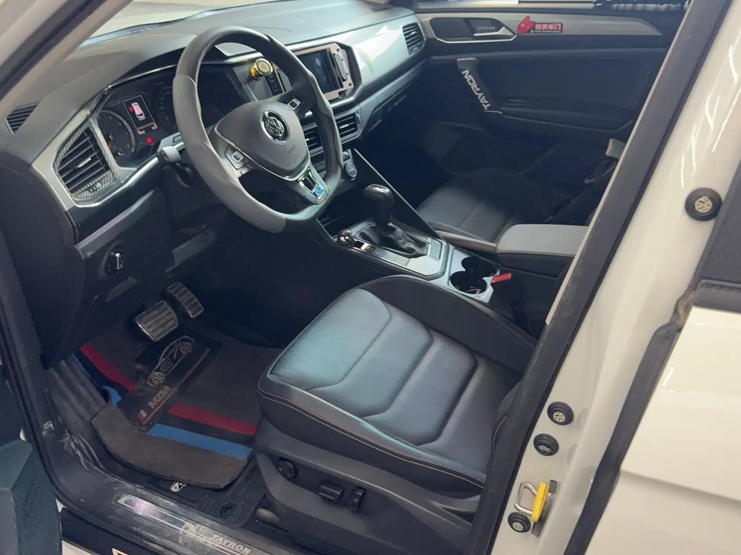 Volkswagen Tayron 2019 330TSI Two-Wheel Drive Luxury Model China VI Standard — миниатюра 8