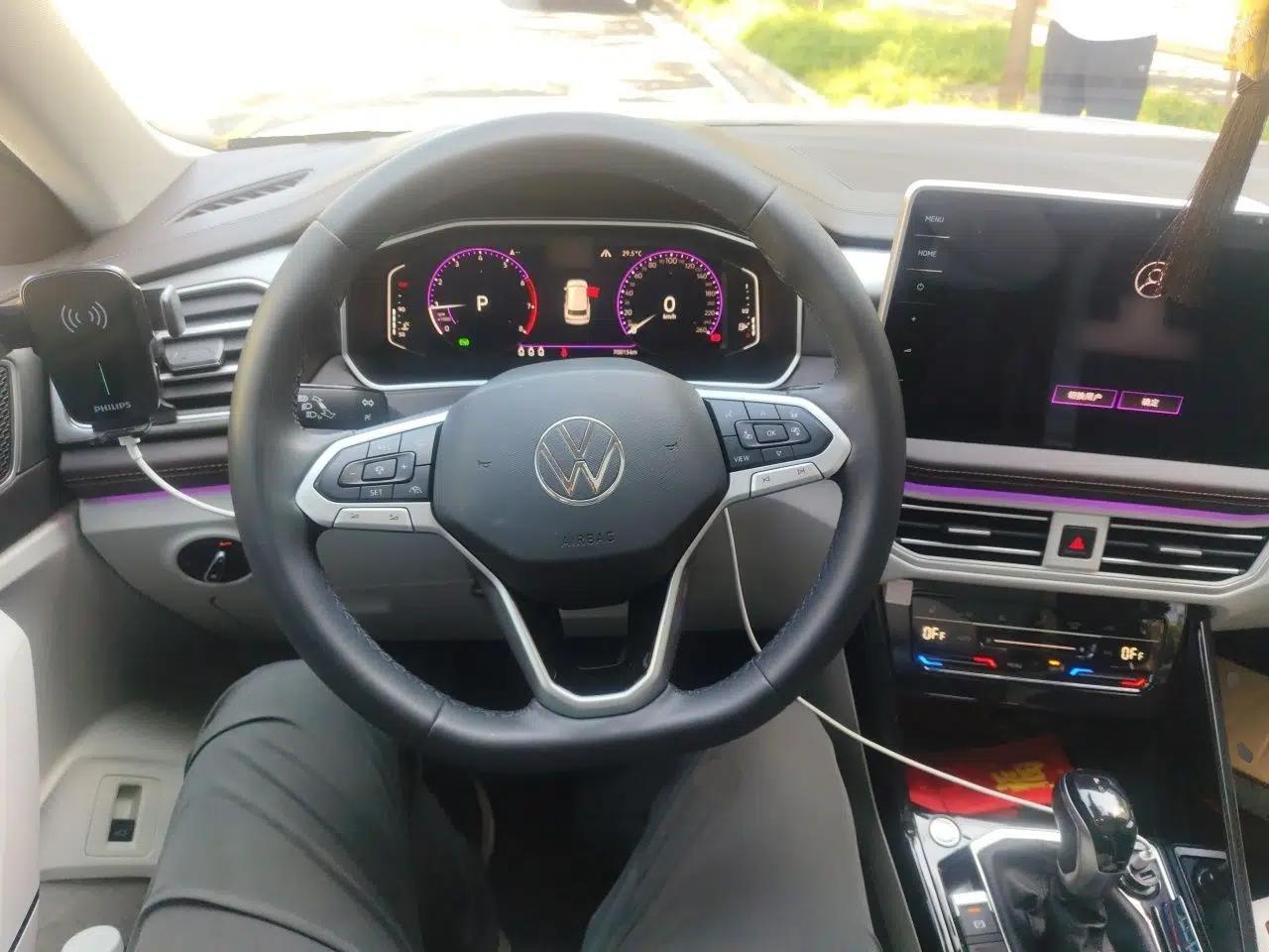 Volkswagen Tayron 2023 380TSI Four-Wheel Drive R-Line High-Energy Version — миниатюра 10