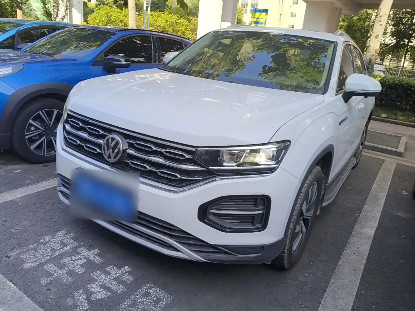 Volkswagen Tayron 2020 280TSI Two-Wheel Drive Luxury Connect Edition — миниатюра 1