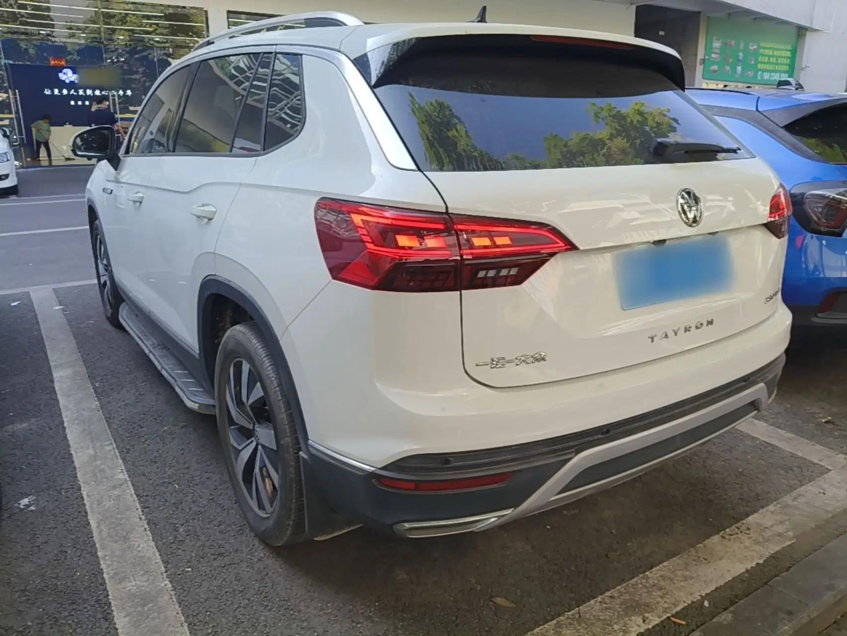 Volkswagen Tayron 2020 280TSI Two-Wheel Drive Luxury Connect Edition — миниатюра 4