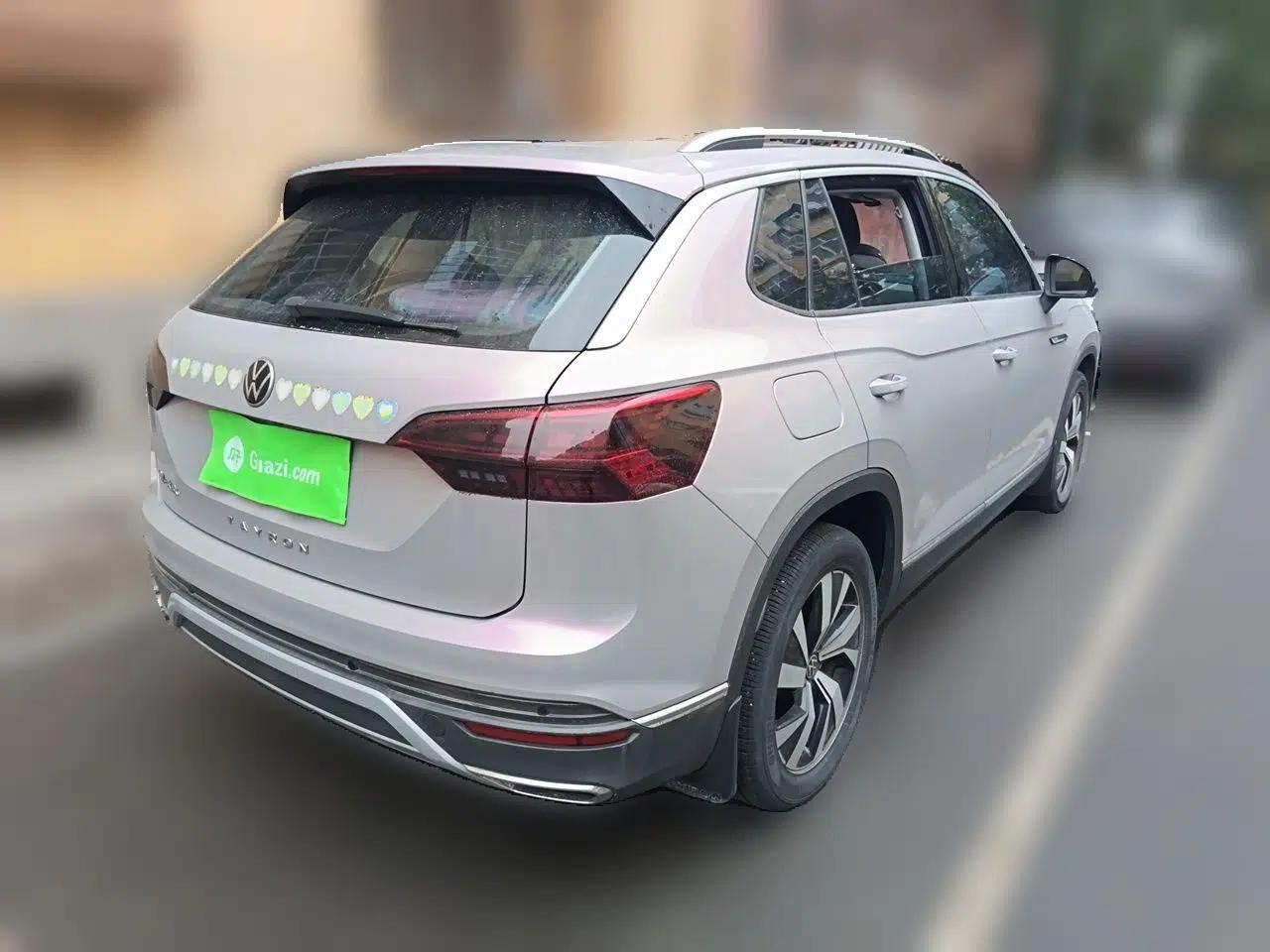 Volkswagen Tayron 2022 330TSI Two-Wheel Drive Luxury Smart Connectivity Version — миниатюра 6