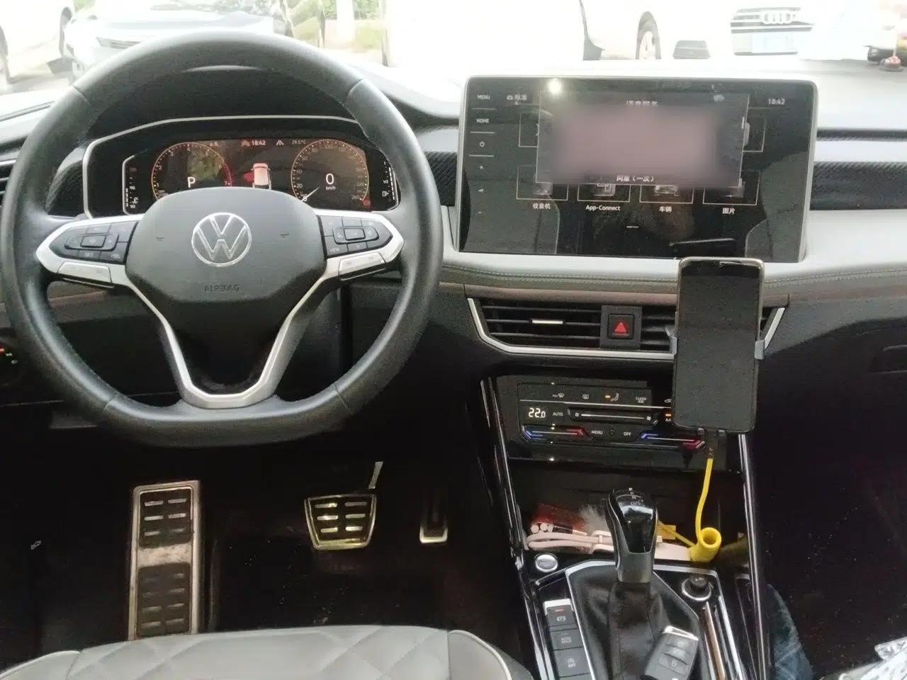 Volkswagen Tayron 2023 330TSI Two-Wheel-Drive Luxury Plus Advanced Version — миниатюра 9