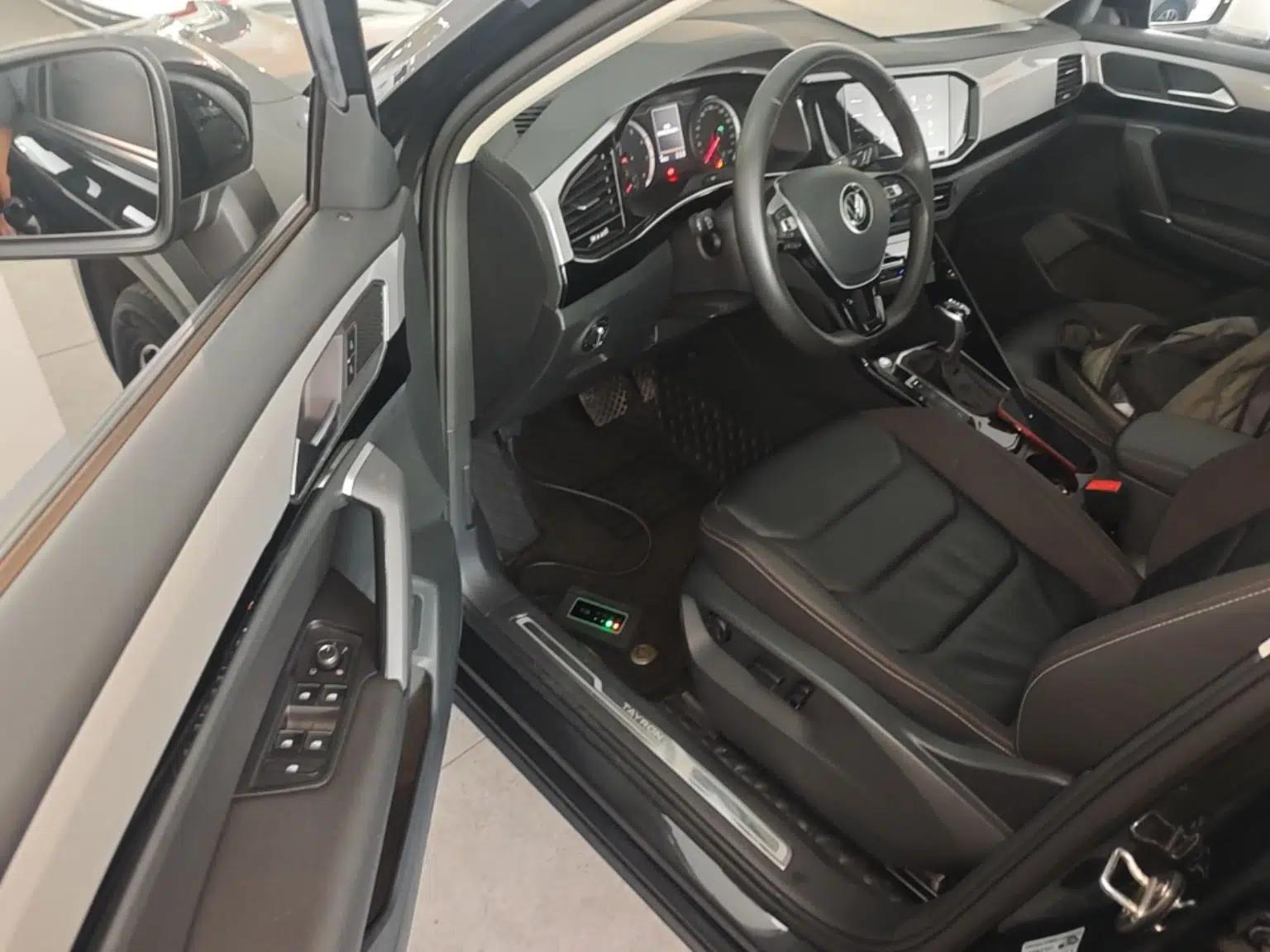 Volkswagen Tayron 2022 330TSI Two-Wheel Drive Luxury Smart Connectivity Version — миниатюра 18