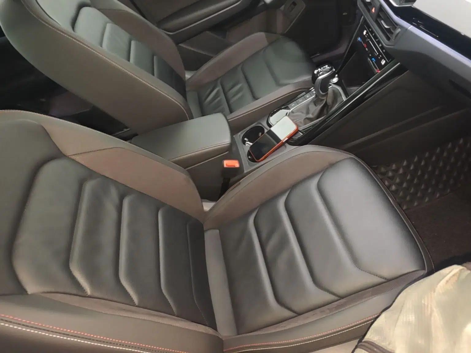 Volkswagen Tayron 2022 330TSI Two-Wheel Drive Luxury Smart Connectivity Version — миниатюра 19
