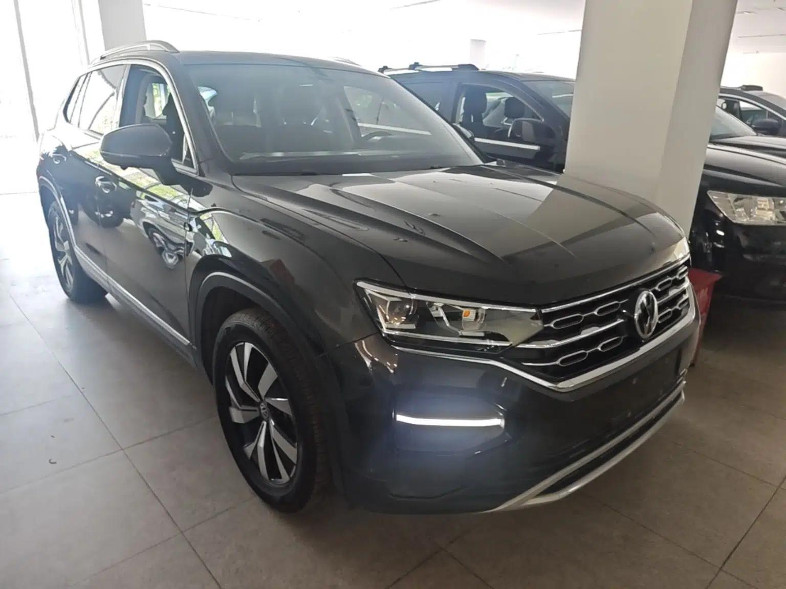 Volkswagen Tayron 2022 330TSI Two-Wheel Drive Luxury Smart Connectivity Version — миниатюра 3