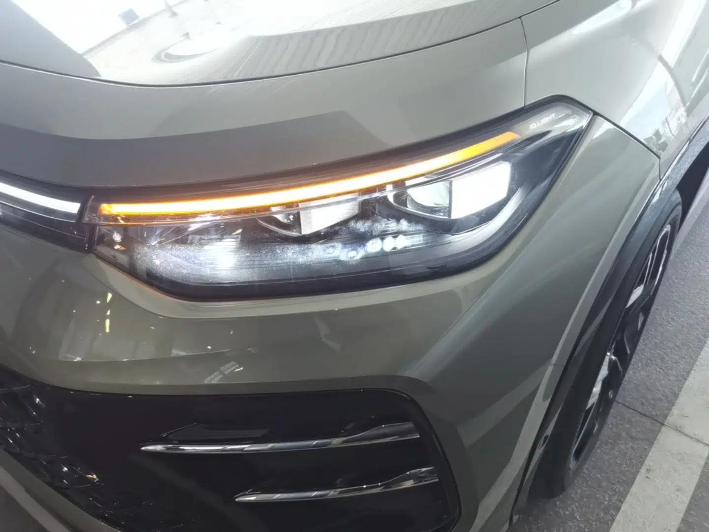 Volkswagen Tayron 2025 Tiguan L 380TSI 4Motion Luxury Easy Package — миниатюра 8