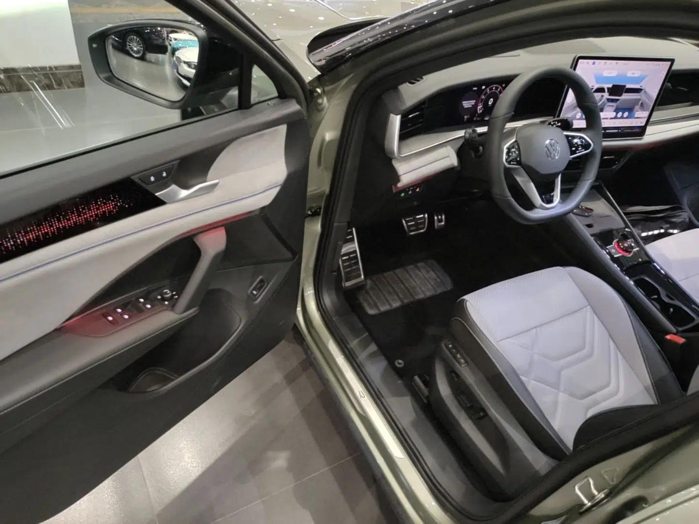 Volkswagen Tayron 2025 Tiguan L 380TSI 4Motion Luxury Easy Package — миниатюра 18