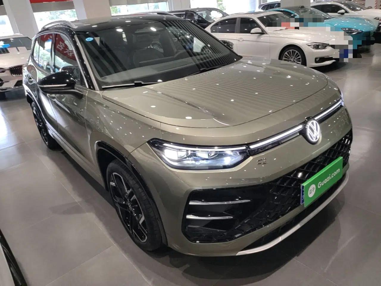 Volkswagen Tayron 2025 Tiguan L 380TSI 4Motion Luxury Easy Package — миниатюра 3