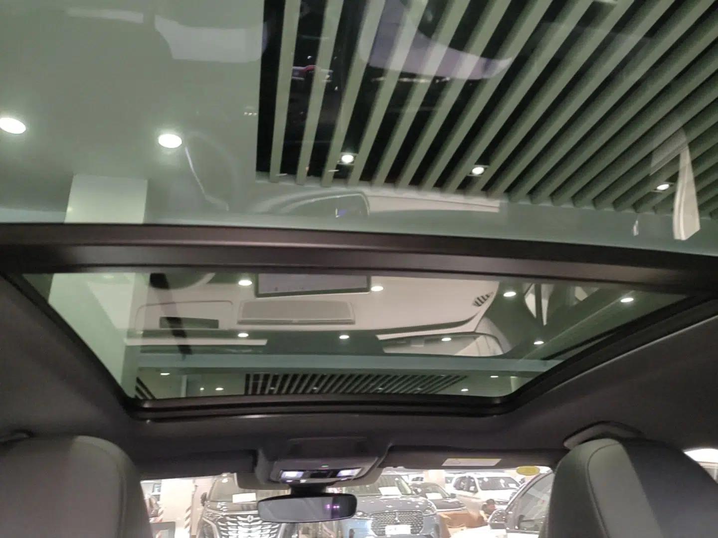Volkswagen Tayron 2025 Tiguan L 380TSI 4Motion Luxury Easy Package — миниатюра 21