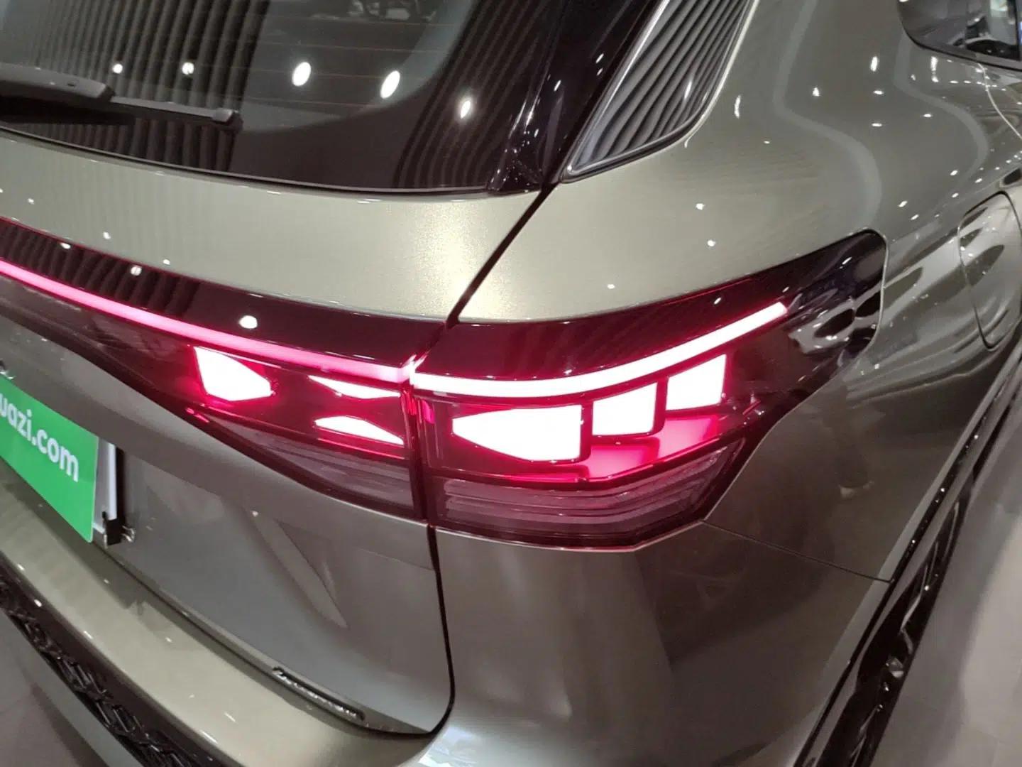 Volkswagen Tayron 2025 Tiguan L 380TSI 4Motion Luxury Easy Package — миниатюра 9