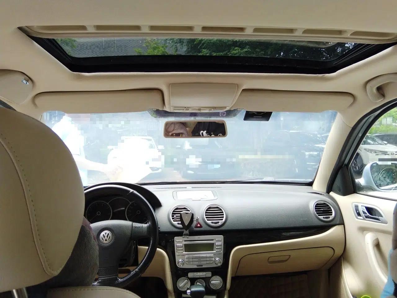 Volkswagen Lavida 2008 2.0L Automatic Premium Edition — миниатюра 18