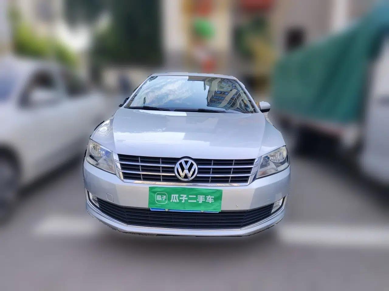 Volkswagen Lavida 2013 Restyled Classic 1.6L Manual Comfort Edition — миниатюра 2