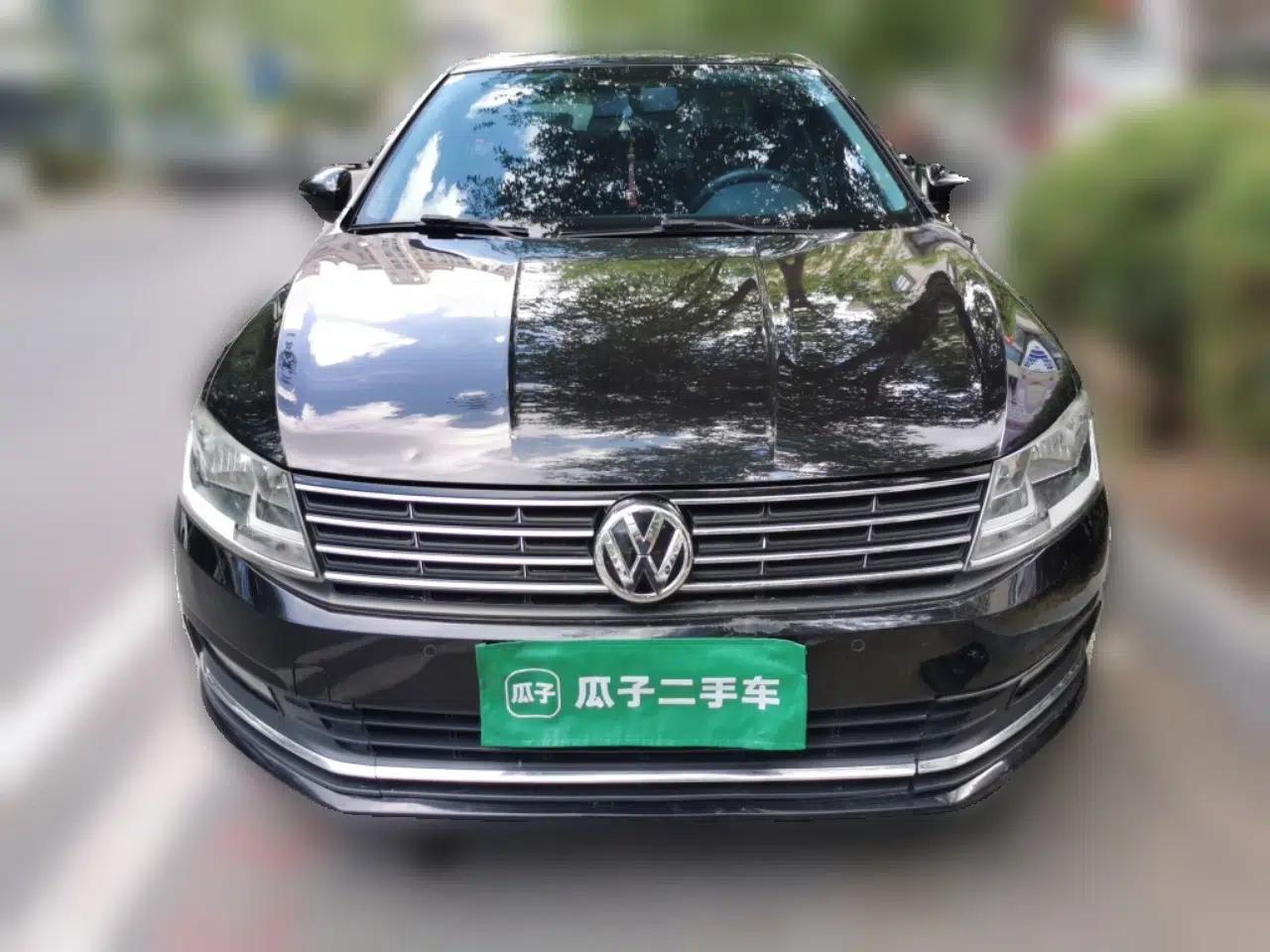 Volkswagen Lavida 2017 1.6L Manual Comfort Edition — миниатюра 2