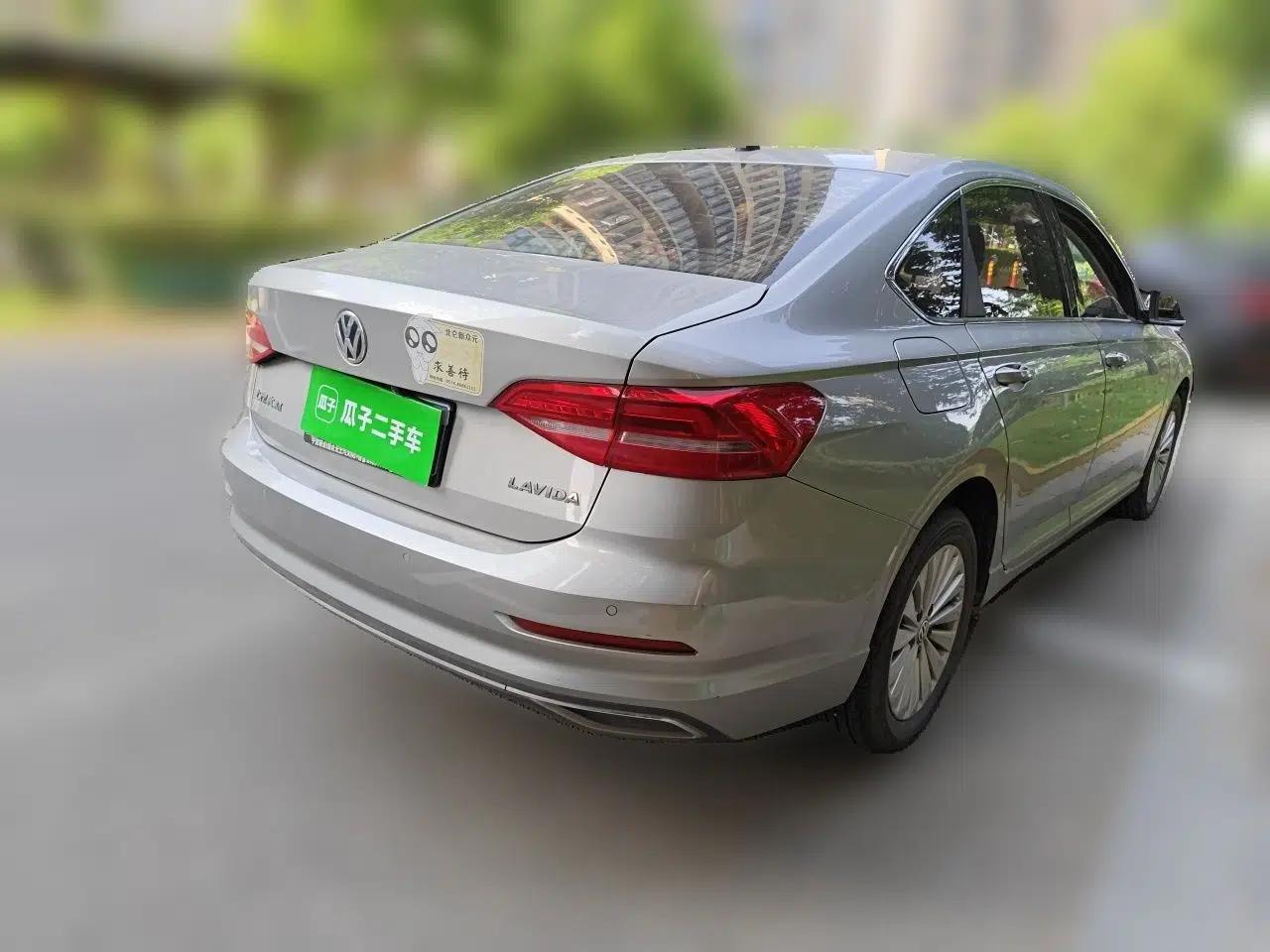 Volkswagen Lavida 2019 1.5L Automatic Comfort Edition China VI Standard — миниатюра 4