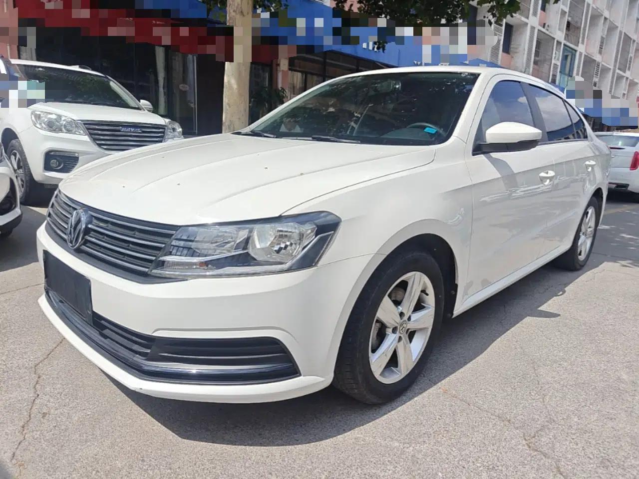 Volkswagen Lavida 2017 1.6L Automatic Fashion Edition — миниатюра 1