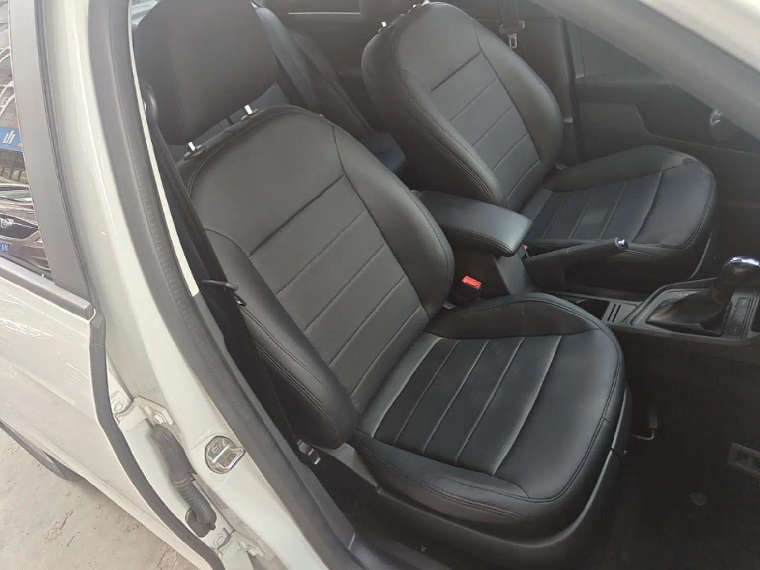 Volkswagen Lavida 2017 1.6L Automatic Fashion Edition — миниатюра 19