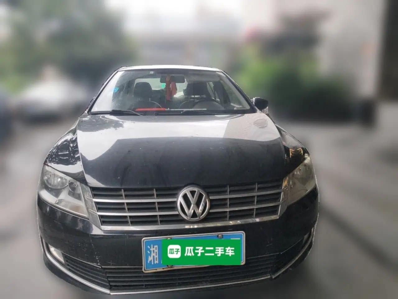 Volkswagen Lavida 2013 Restyled Classic 1.6L Manual Comfort Edition — миниатюра 2