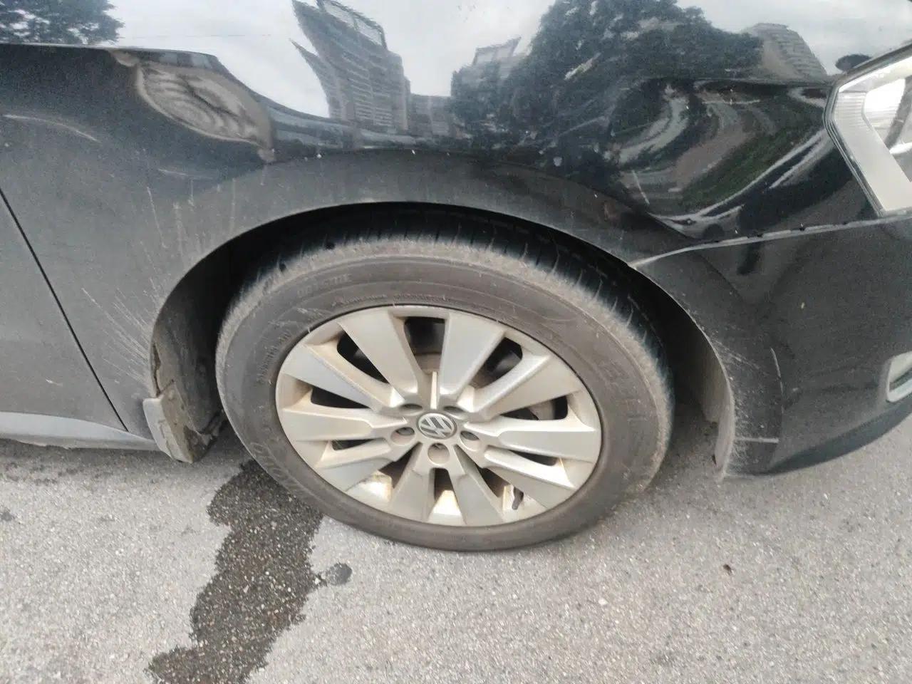Volkswagen Lavida 2013 Restyled Classic 1.6L Manual Comfort Edition — миниатюра 8