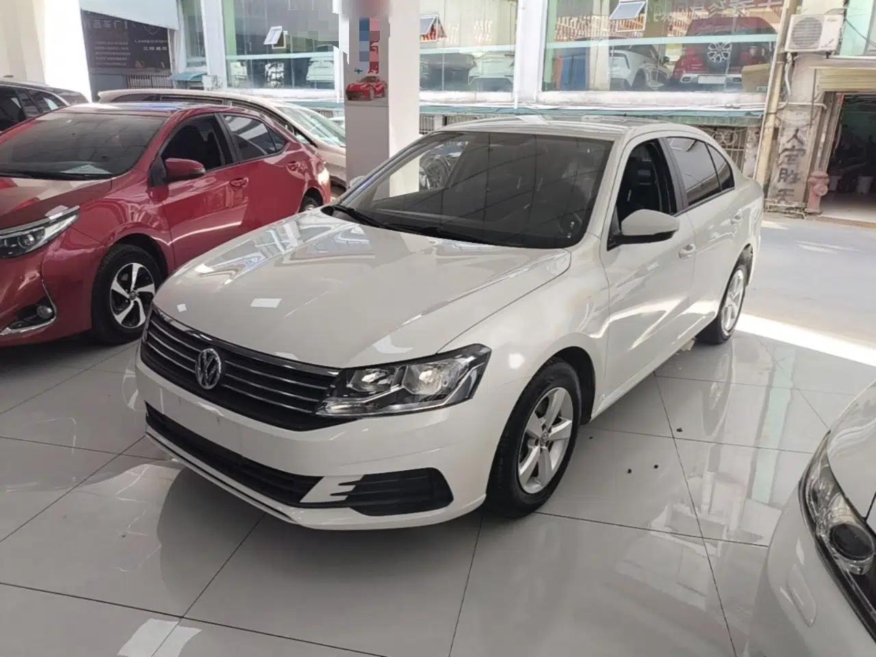 Volkswagen Lavida 2019 Lavida Start 1.5L Automatic Trendy Version China VI Standard — миниатюра 1