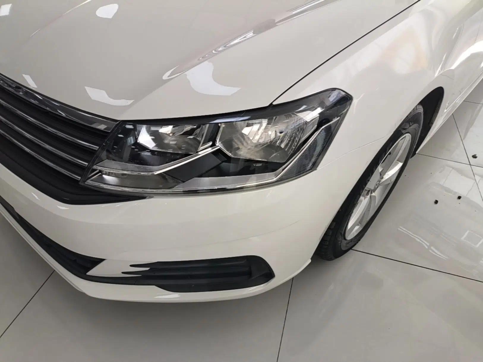 Volkswagen Lavida 2019 Lavida Start 1.5L Automatic Trendy Version China VI Standard — миниатюра 8