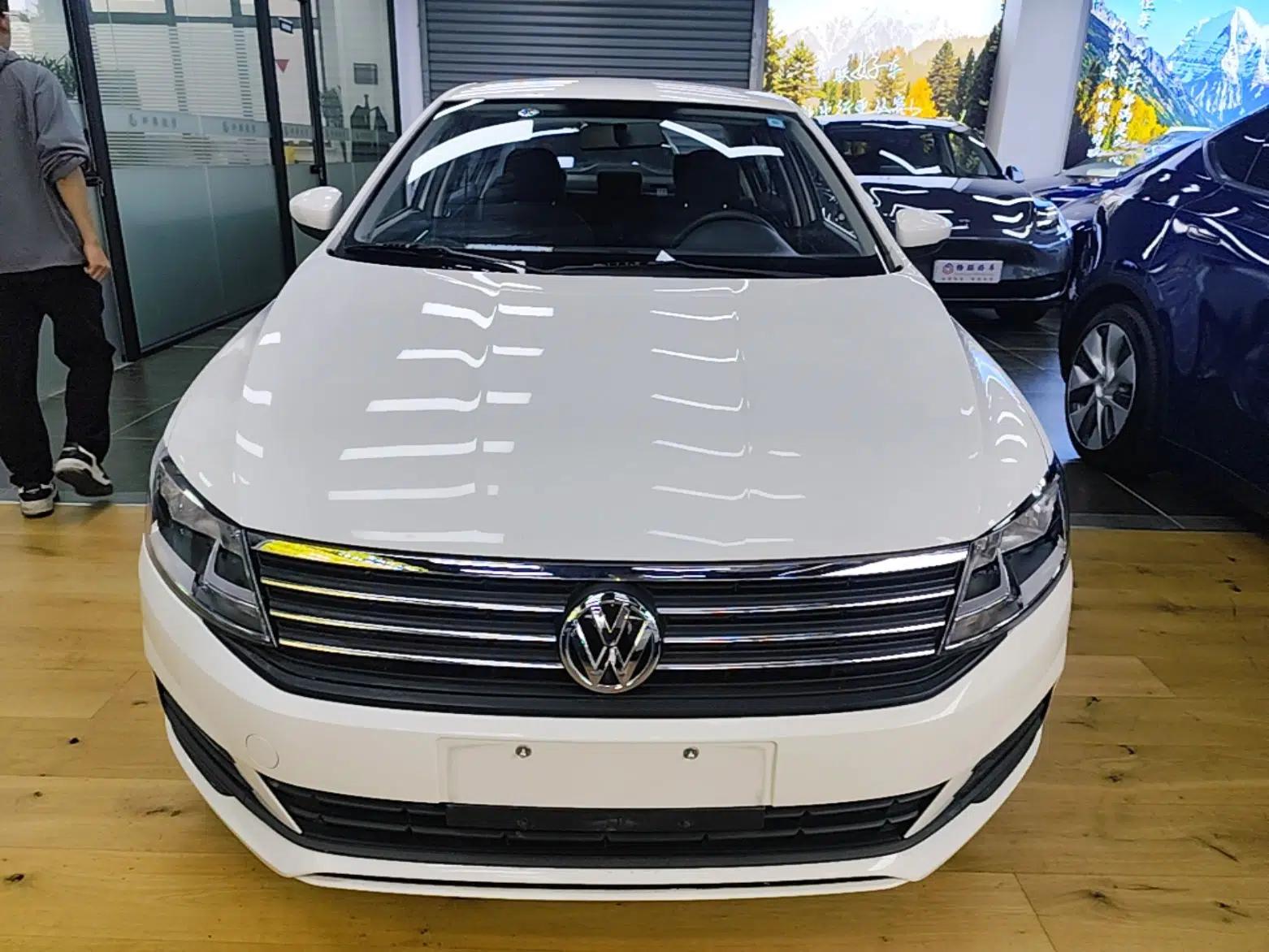 Volkswagen Lavida 2019 Lavida Start 1.5L Automatic Trendy Version China VI Standard — миниатюра 2